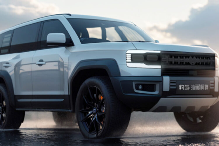 BYD leopard 5 from the future