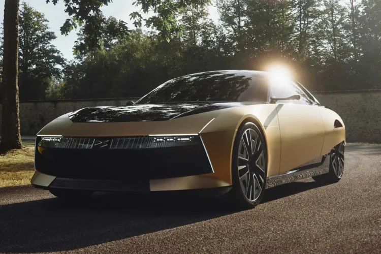 A Legendary Design Reborn: The DS SM Tribute