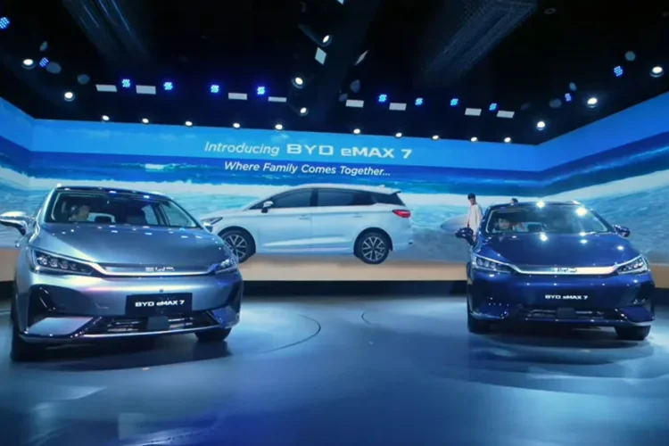 Thorough BYD eMax 7 Review: Car Care Nut Insights