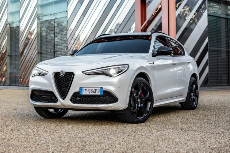Alfa Romeo Stelvio: The Ideal Blend of Family Comfort and Thrilling Performance