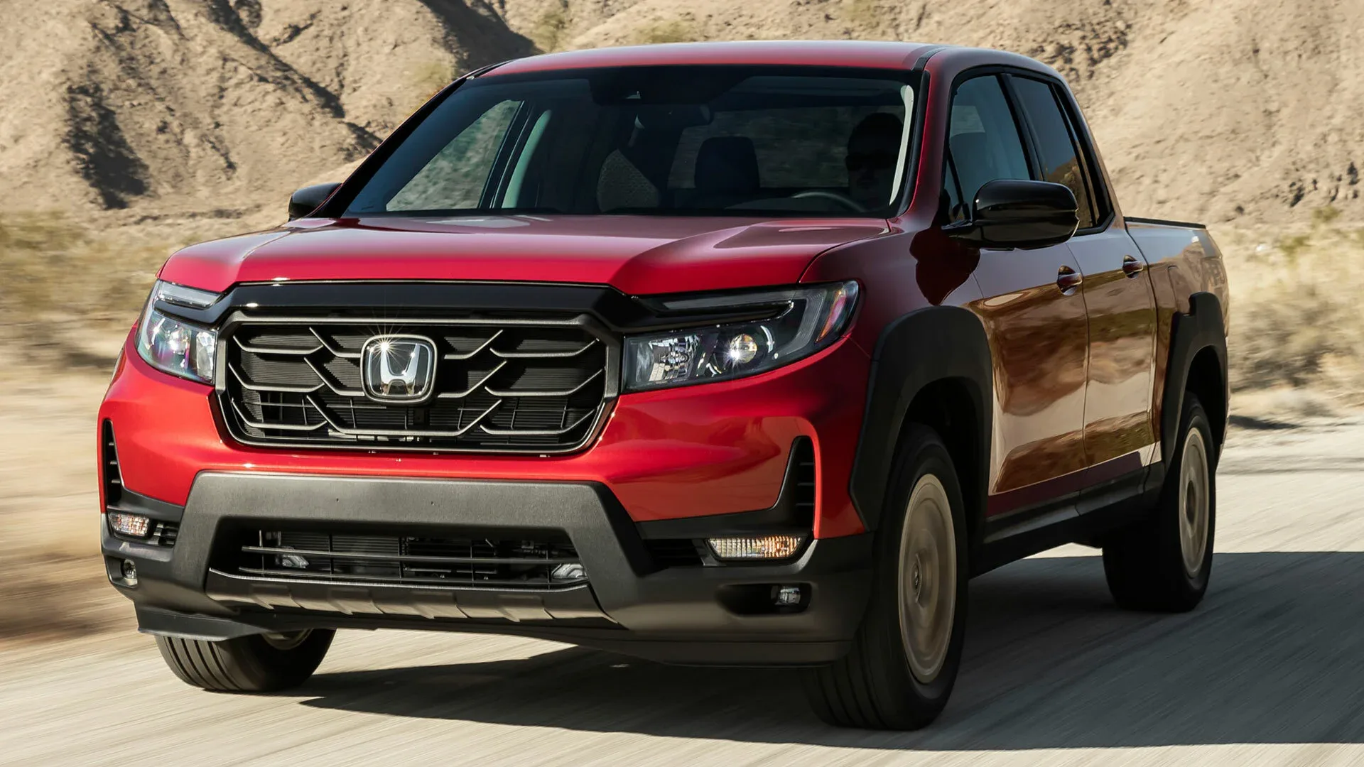 Versatile and Capable: The 2025 Honda Ridgeline Redefines Midsize Pickups