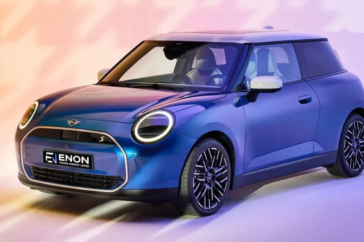 2025 MINI Cooper S: Style Meets Functionality in Urban Driving