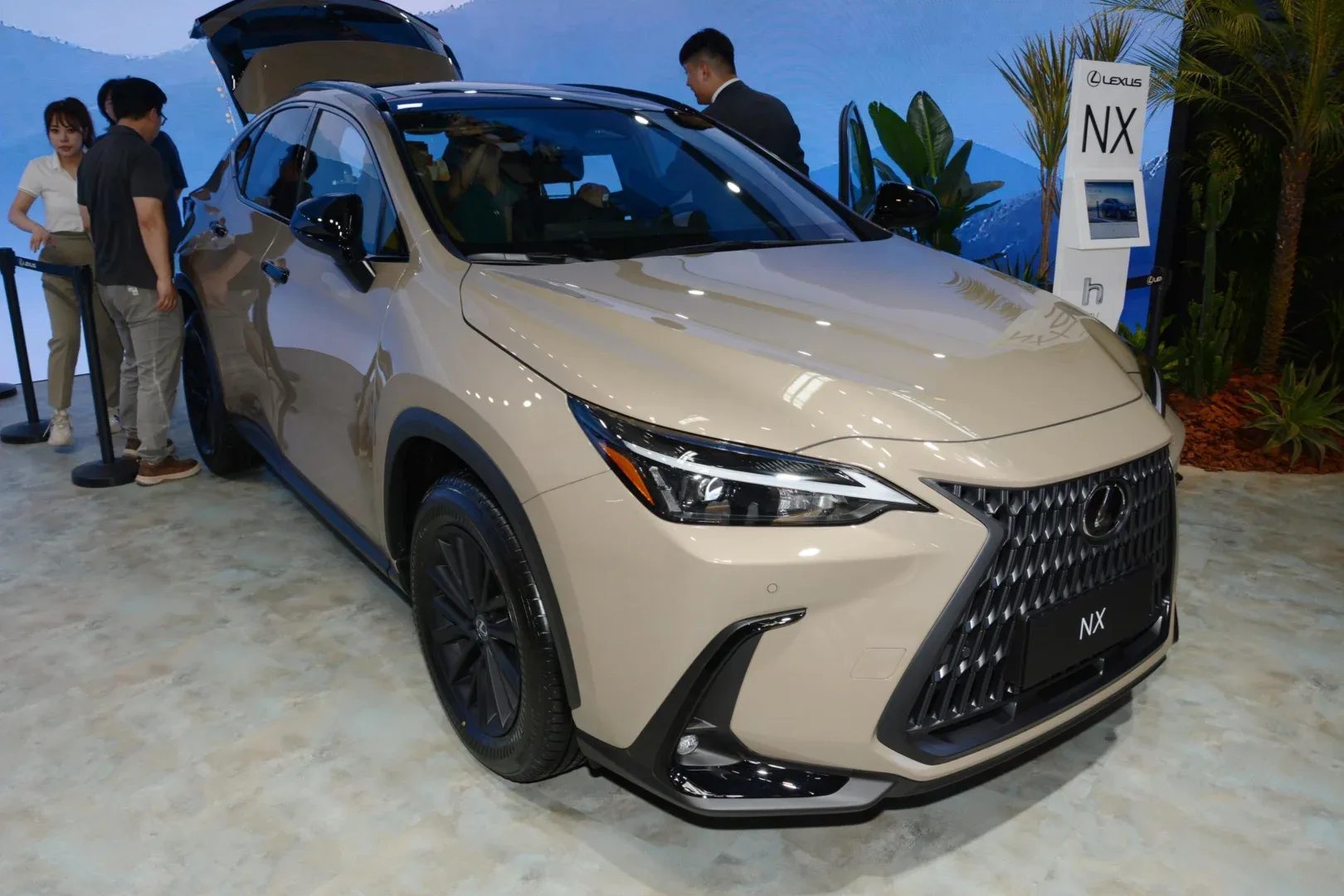 Lexus NX 350h Overtrail Debuts at Auto Zurich 2024