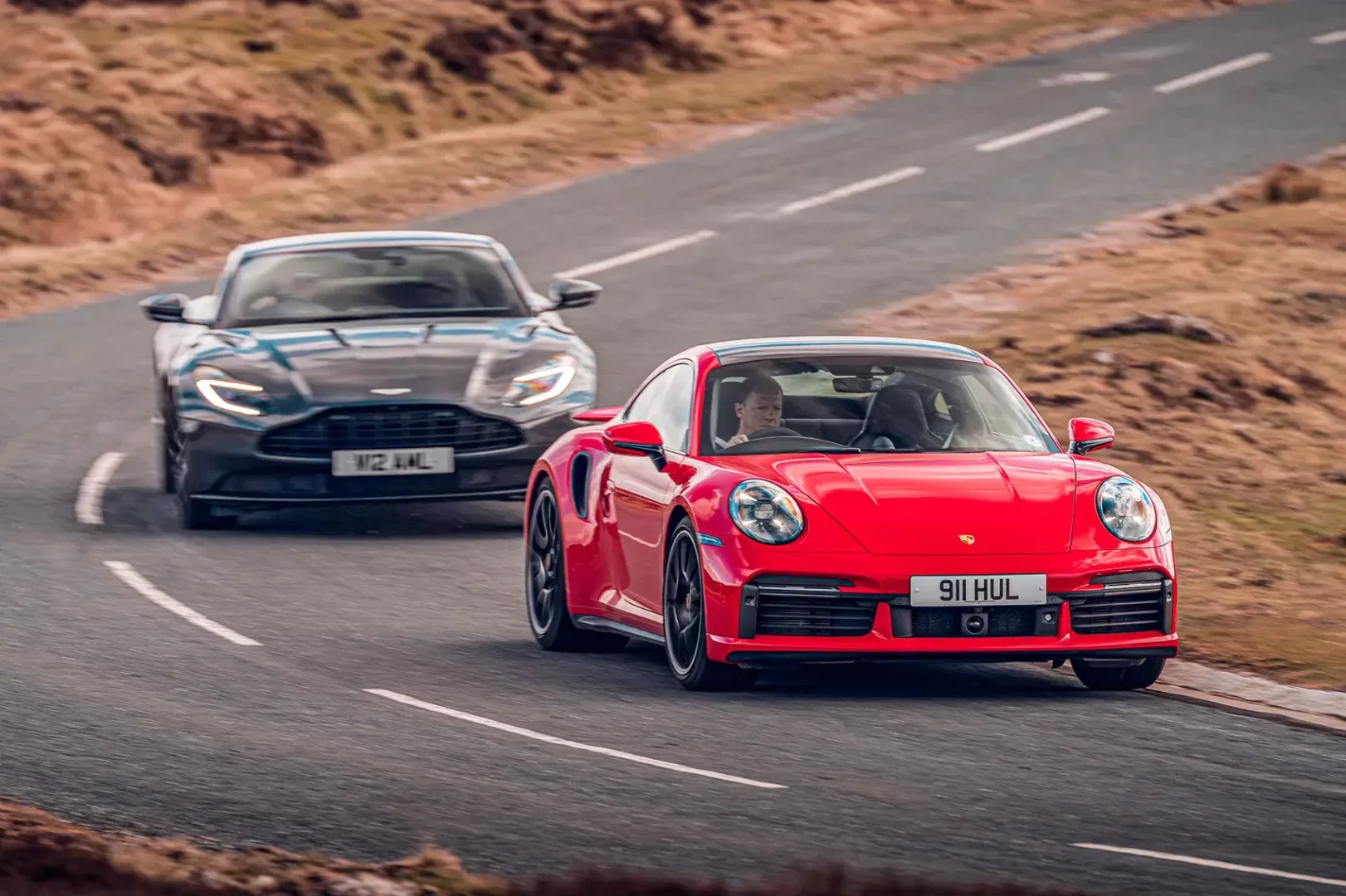 Aston Martin Vantage vs Porsche 911 Turbo: A 2025 Showdown