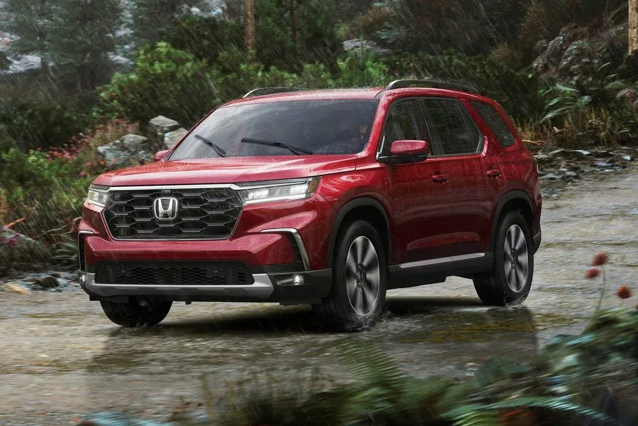 Explore the 2025 Honda Pilot: Performance Meets Innovation