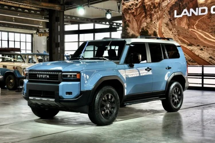 2025 Toyota Land Cruiser FE Hybrid Redefines Off Road and Efficiency