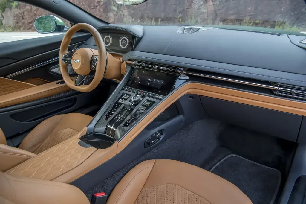 Inside the Elegance and Innovation of the 2025 Aston Martin Vantage