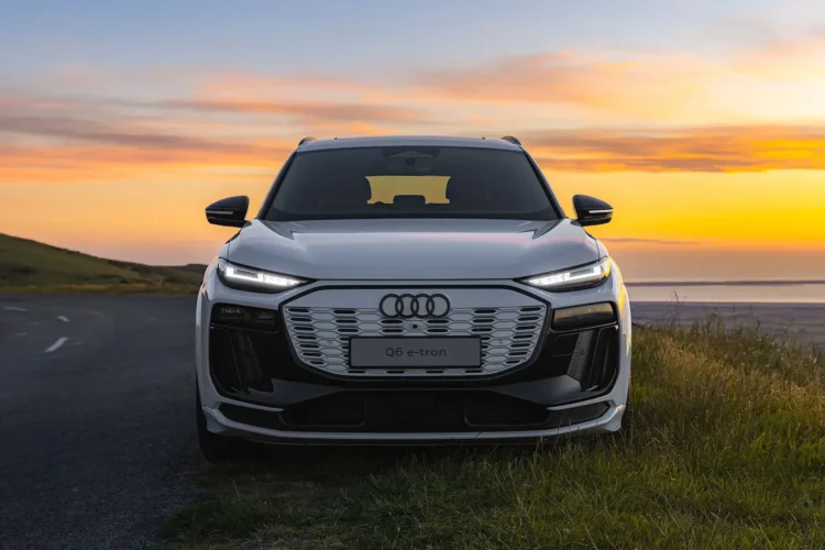 Audi Q6 e-tron 2025: A New Era of Electric Luxury