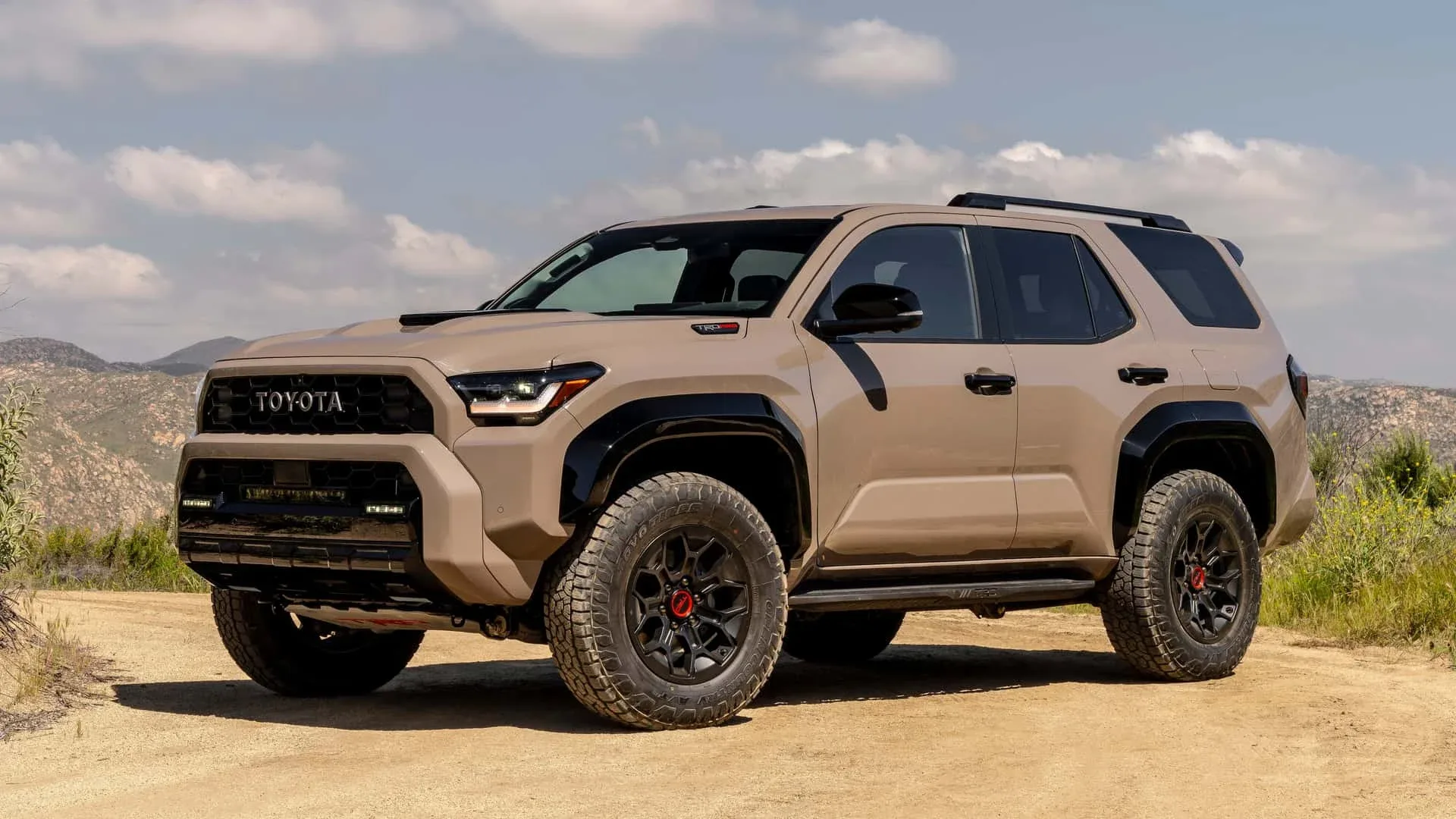 2025 Toyota 4Runner Redefines OffRoading With Modern Comfort And