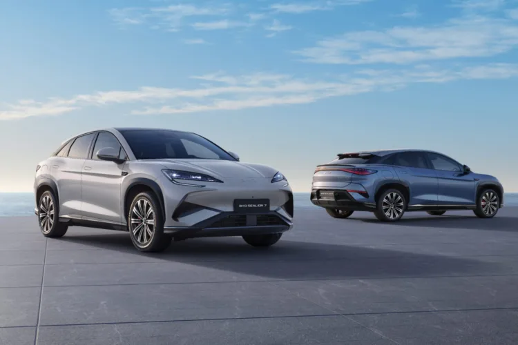 2025 BYD Sealion 7 review affordable electric SUV with advanced features