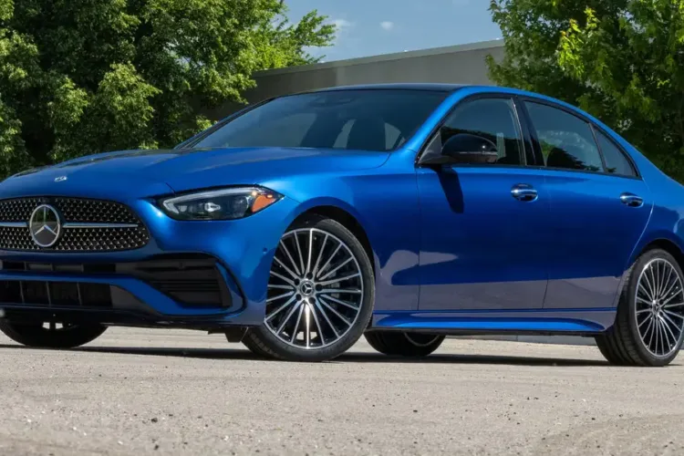Mercedes-Benz C300 Coupe review luxury design performance and tech highlights