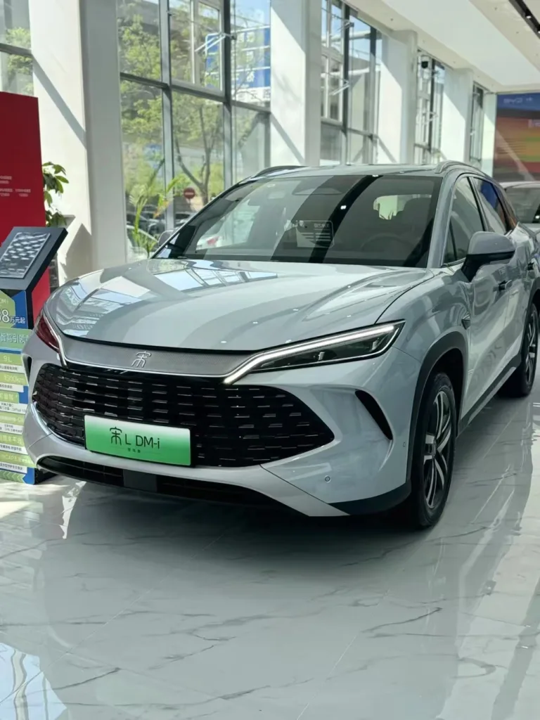 BYD Song L 2025