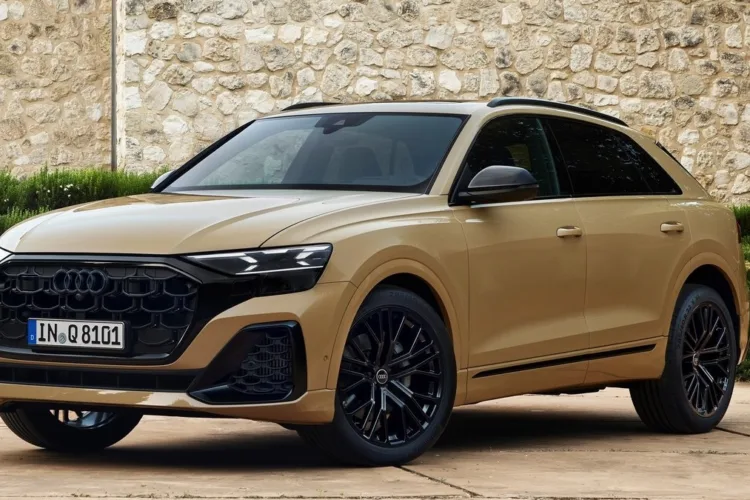 2025 Audi Q8 55 TFSI Quattro review luxury performance design and tech upgrade