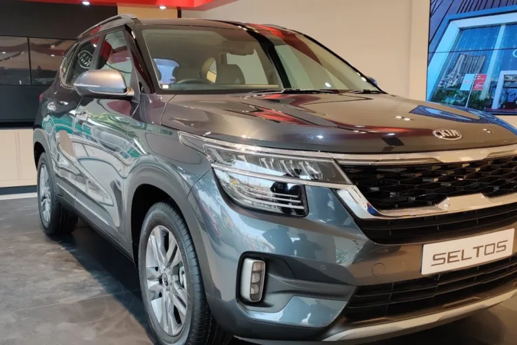 Kia Seltos Gravity 1.5 Petrol MT review redefining affordable performance in the compact SUV segment