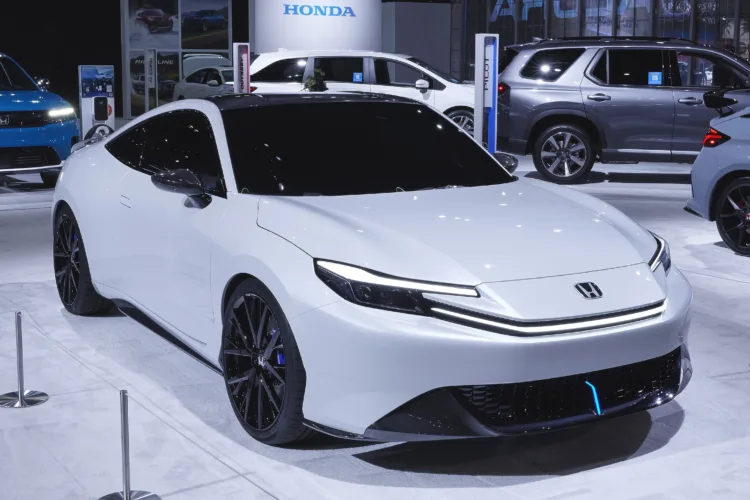 Honda Prelude hybrid coupe returns with nostalgic design and modern performance